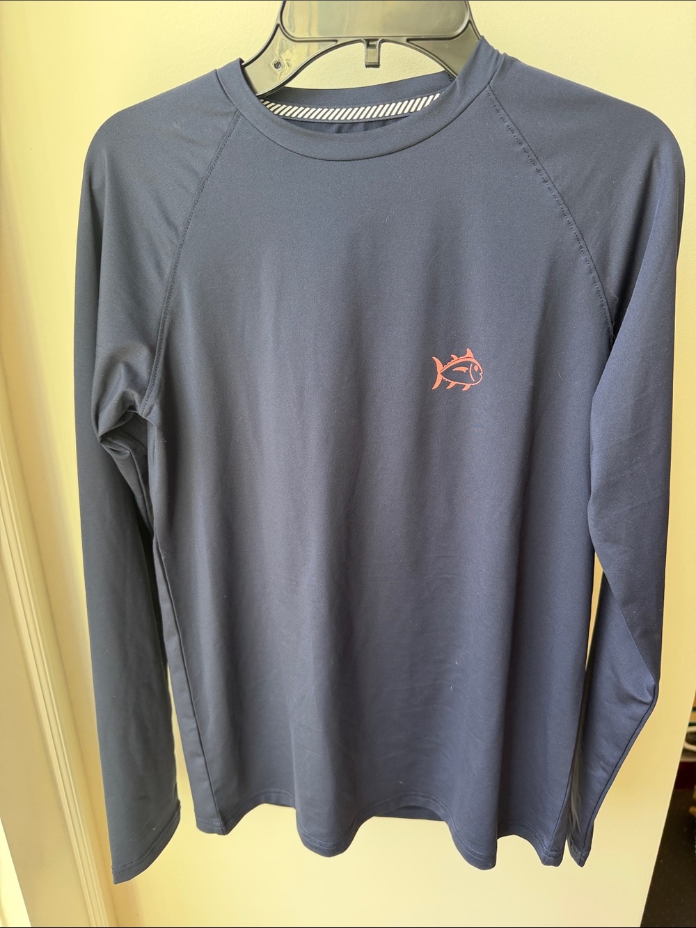 Woman’s Navy Long-Sleeve Performance shirt with Coral Fish Logo XS
